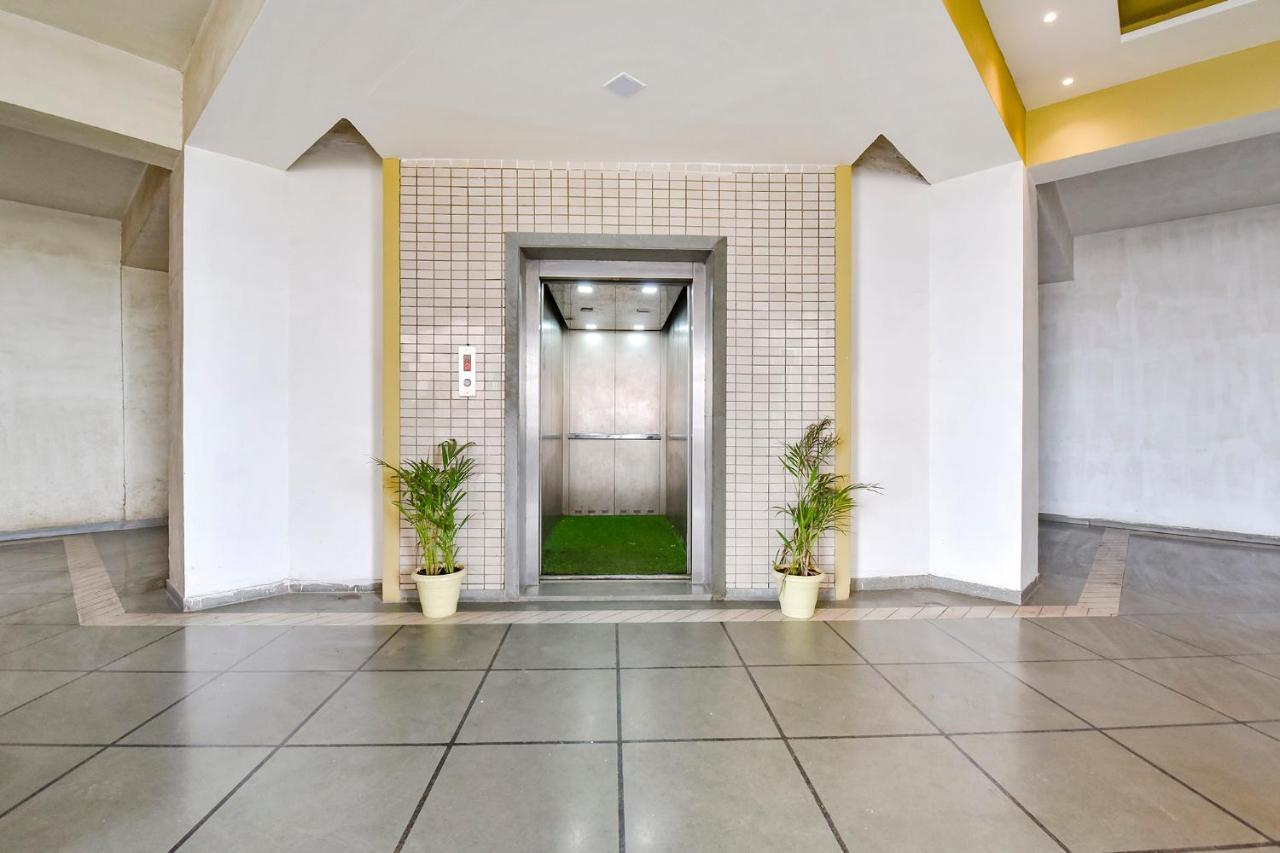 Fabhotel Symphony Grand Ahmadábád Exteriér fotografie