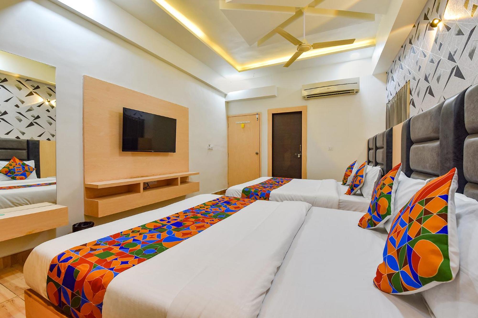 Fabhotel Symphony Grand Ahmadábád Exteriér fotografie